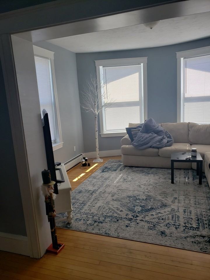 24 Suffield St #2