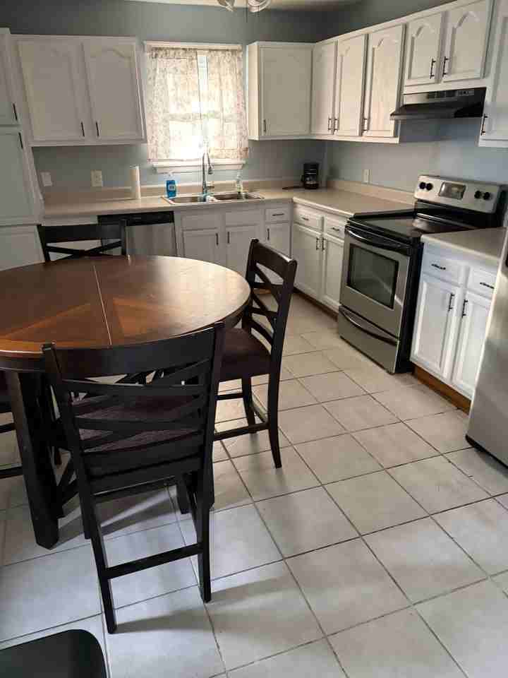2310 Blecker Dr - Photo 3 of 4