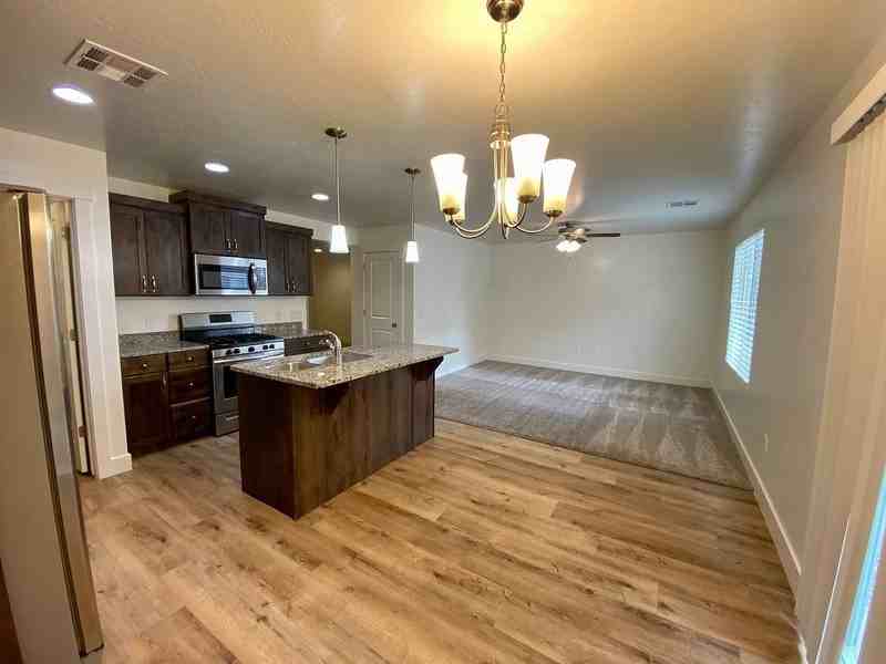 3862 E Chevelle Ln - Photo 4 of 19