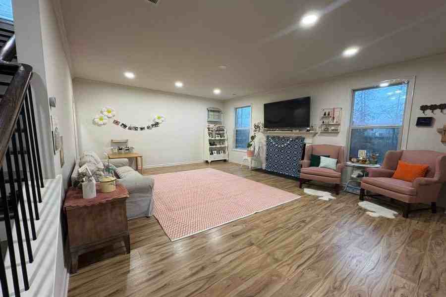 2034 Brittlebank Ln - Photo 5 of 18