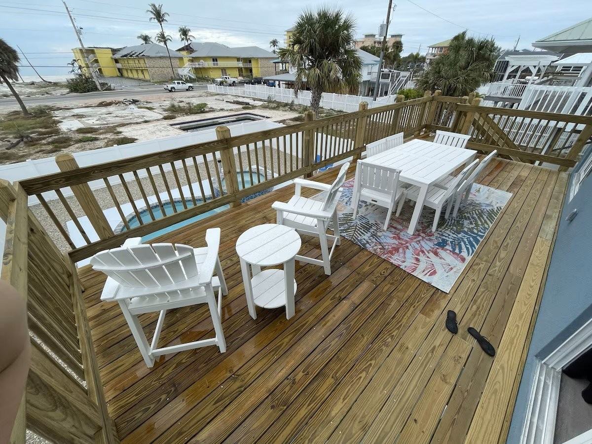 5560 Palmetto St - Photo 2 of 17