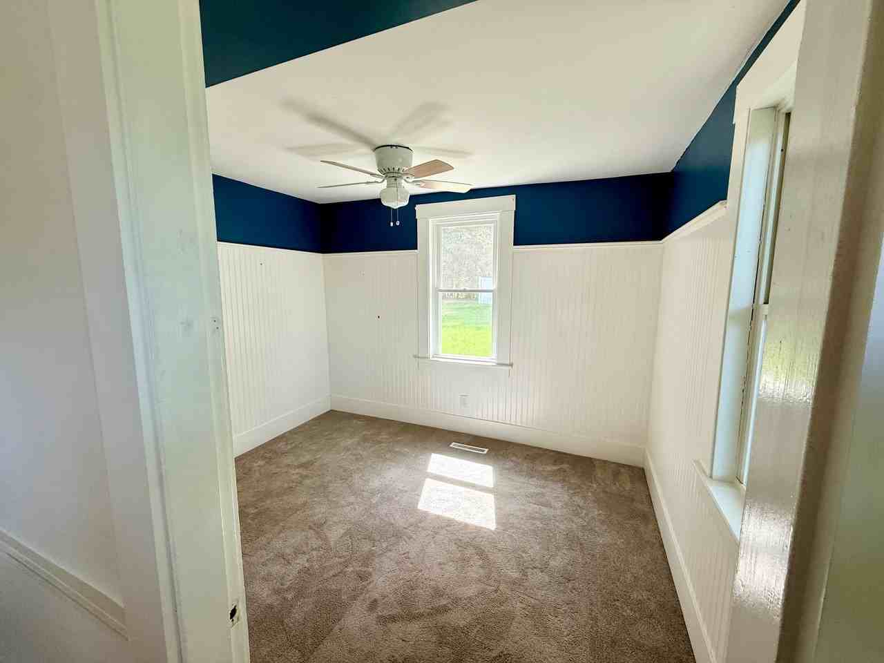 28 S Main St - Photo 7 of 14