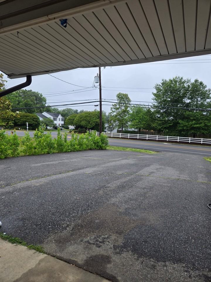 116 Leeland Rd - Photo 2 of 21