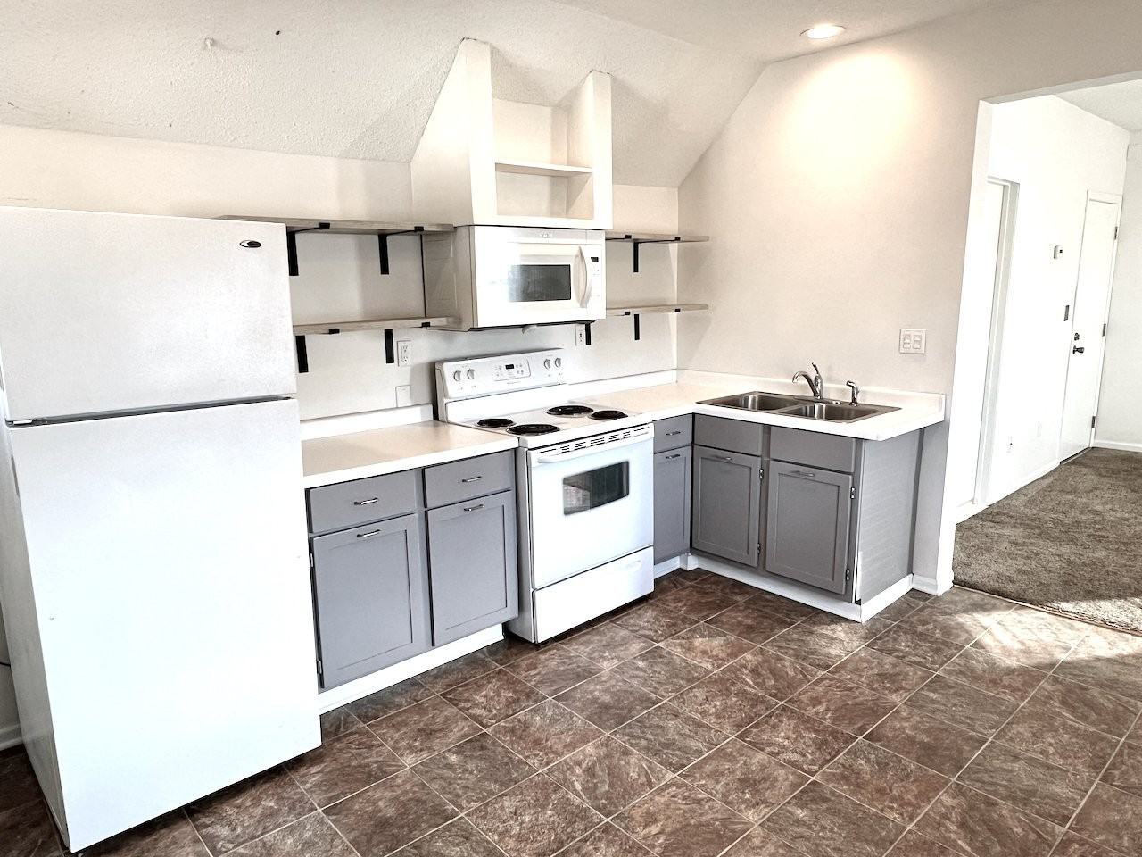 43 Lyton Pl #2 - Photo 2 of 16