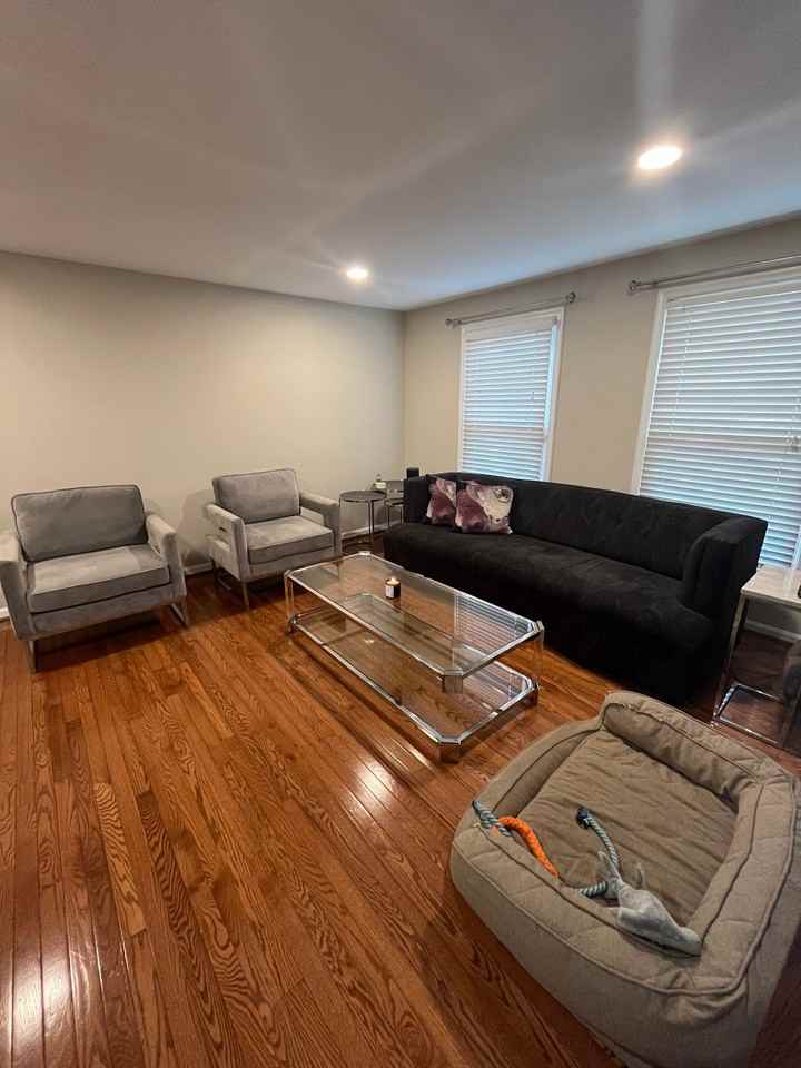 7361 Crestleigh Cir - Photo 7 of 9