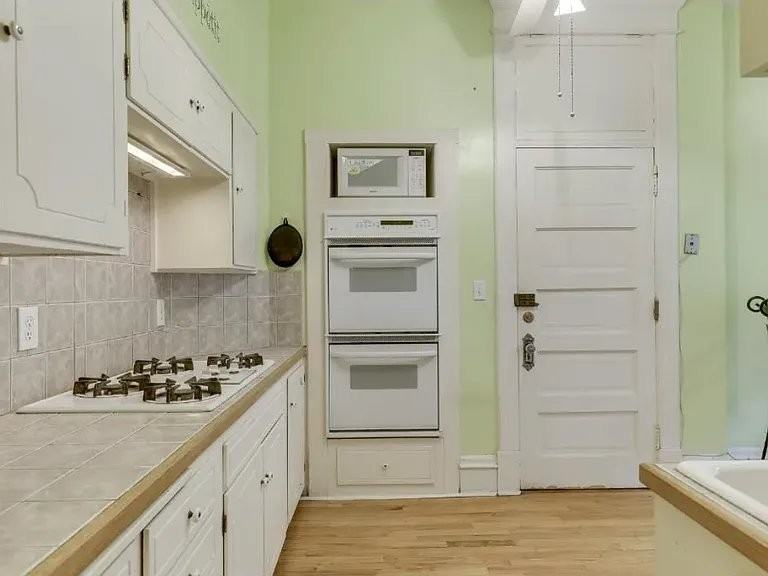 614 Grand Ave #D - Photo 3 of 20