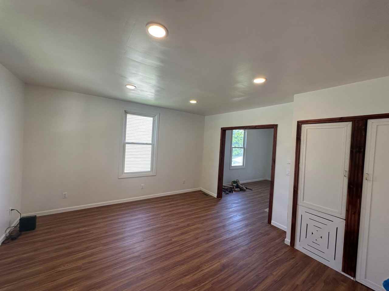 1469 Franklin St - Photo 5 of 15