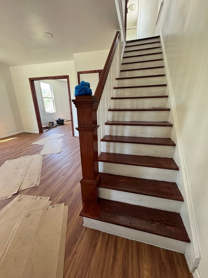1469 Franklin St - Photo 7 of 15