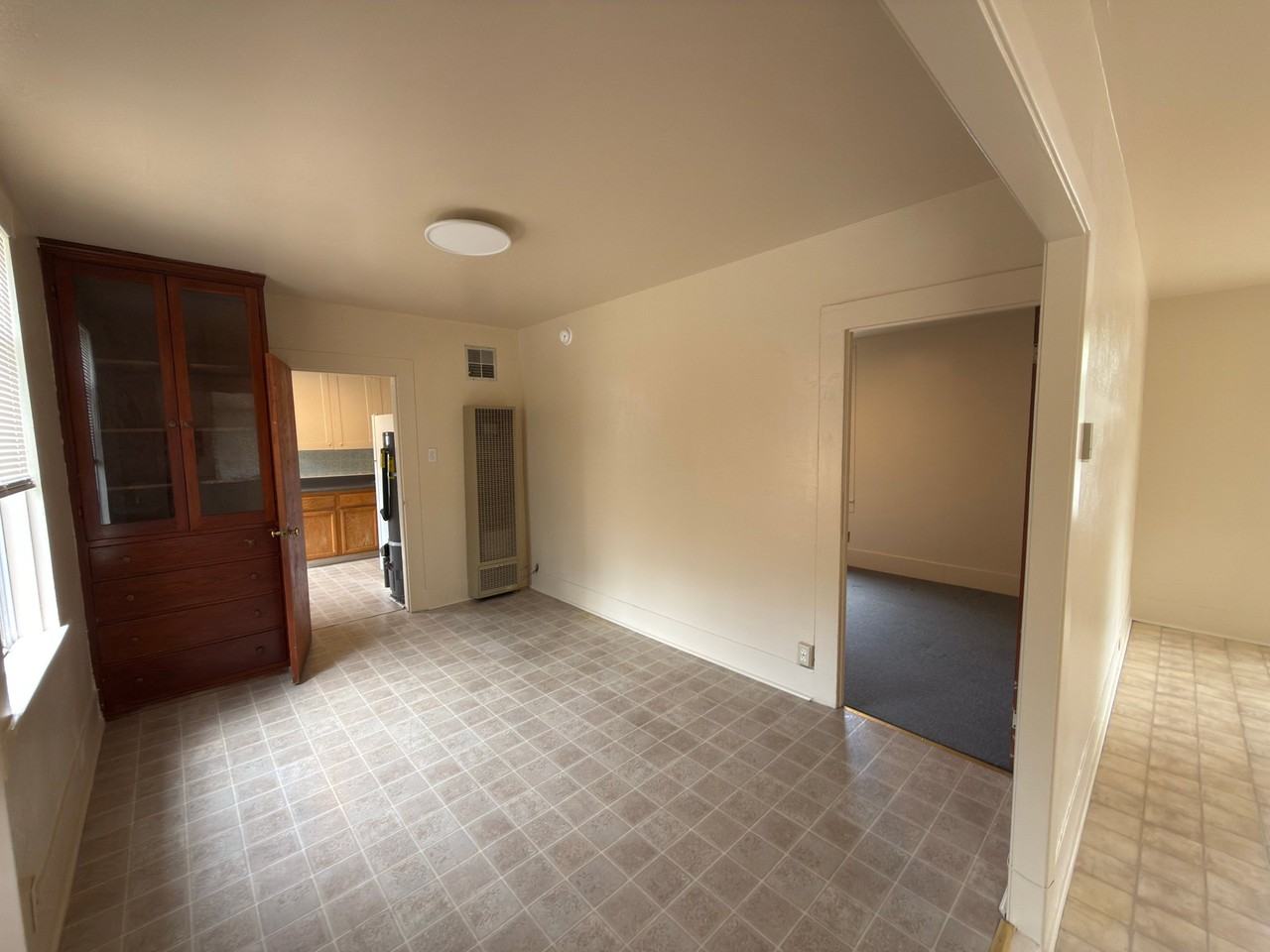 2212 11th St #2ndFL - Photo 5 of 15