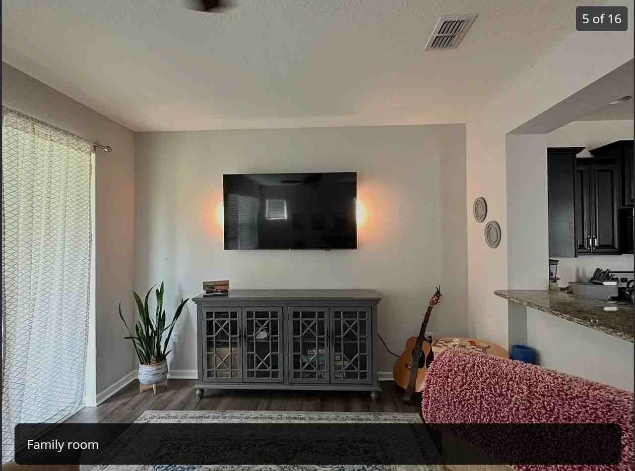 11961 Brookside Dr - Photo 5 of 15