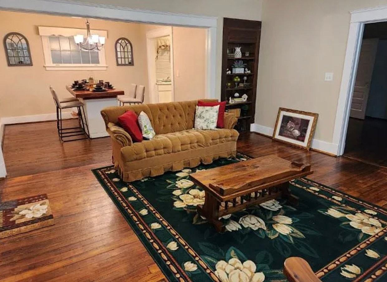 224 Greene St - Photo 2 of 18