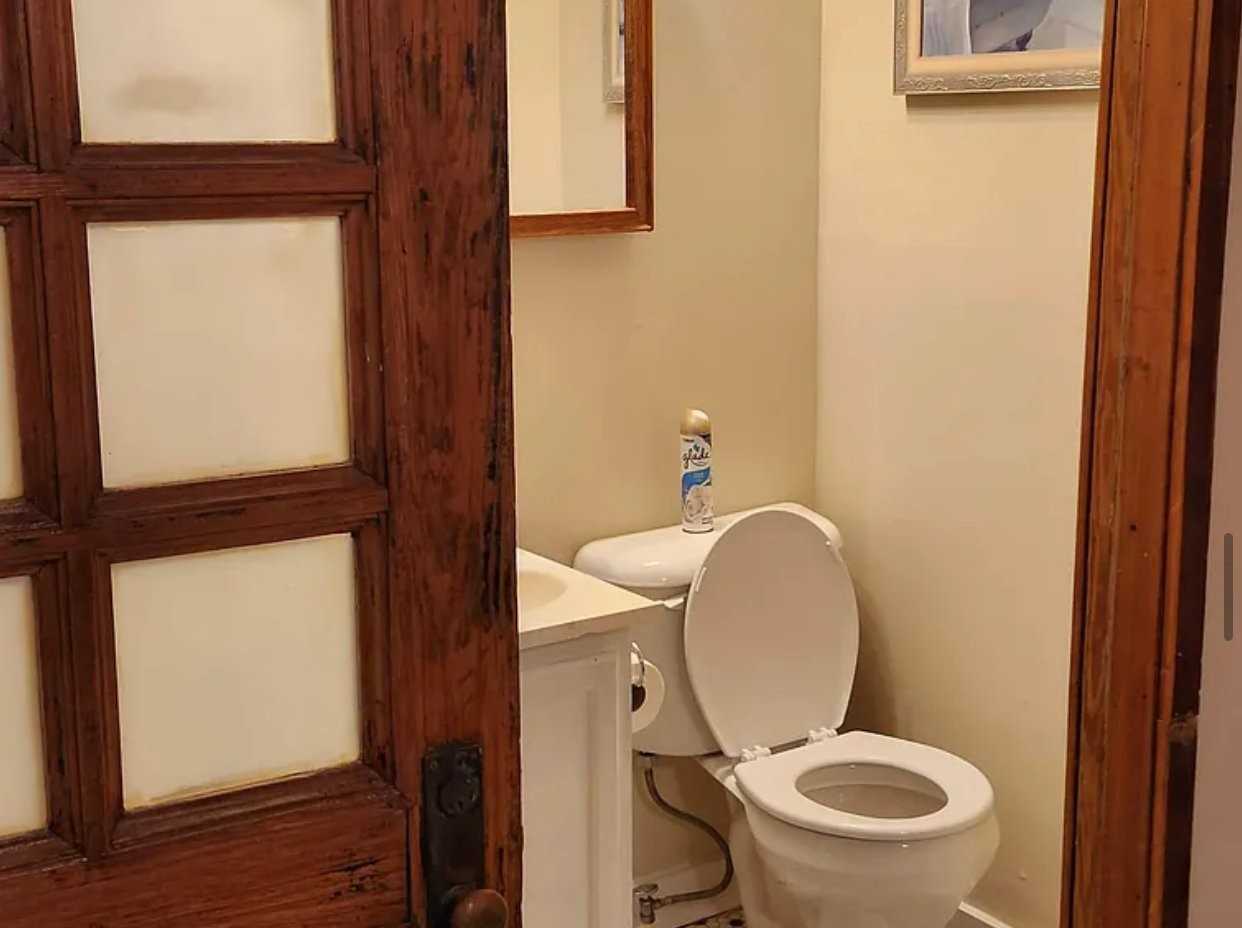 224 Greene St - Photo 5 of 18