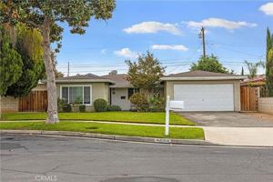 featured image of 8228 Oakhurst Pl