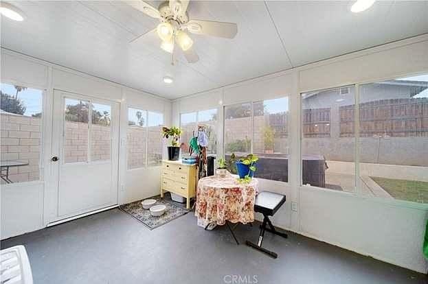 8228 Oakhurst Pl - Photo 4 of 13