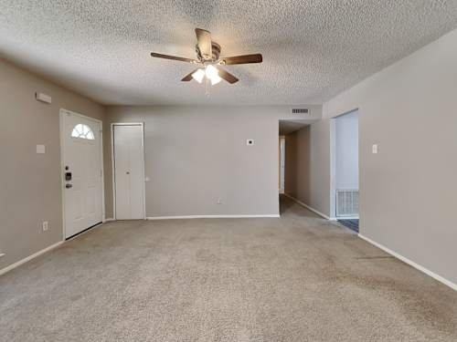 123 Cooper St - Photo 2 of 7