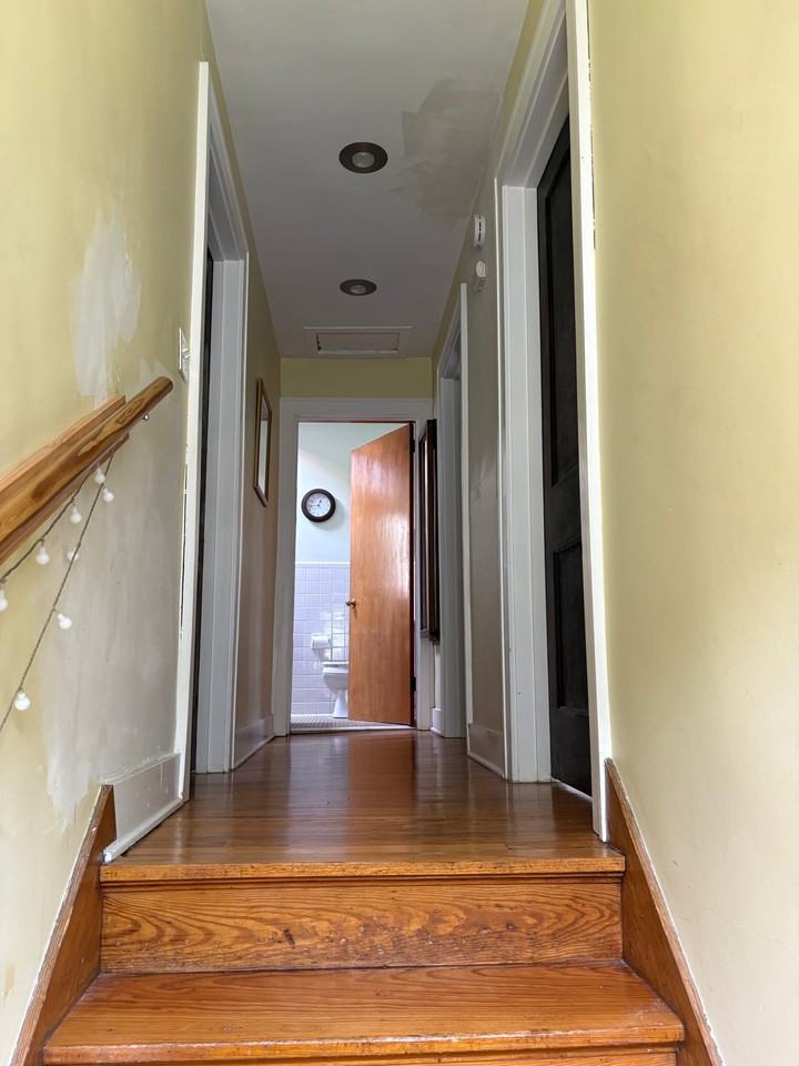 1524 Silver Creek Ave Se - Photo 2 of 20