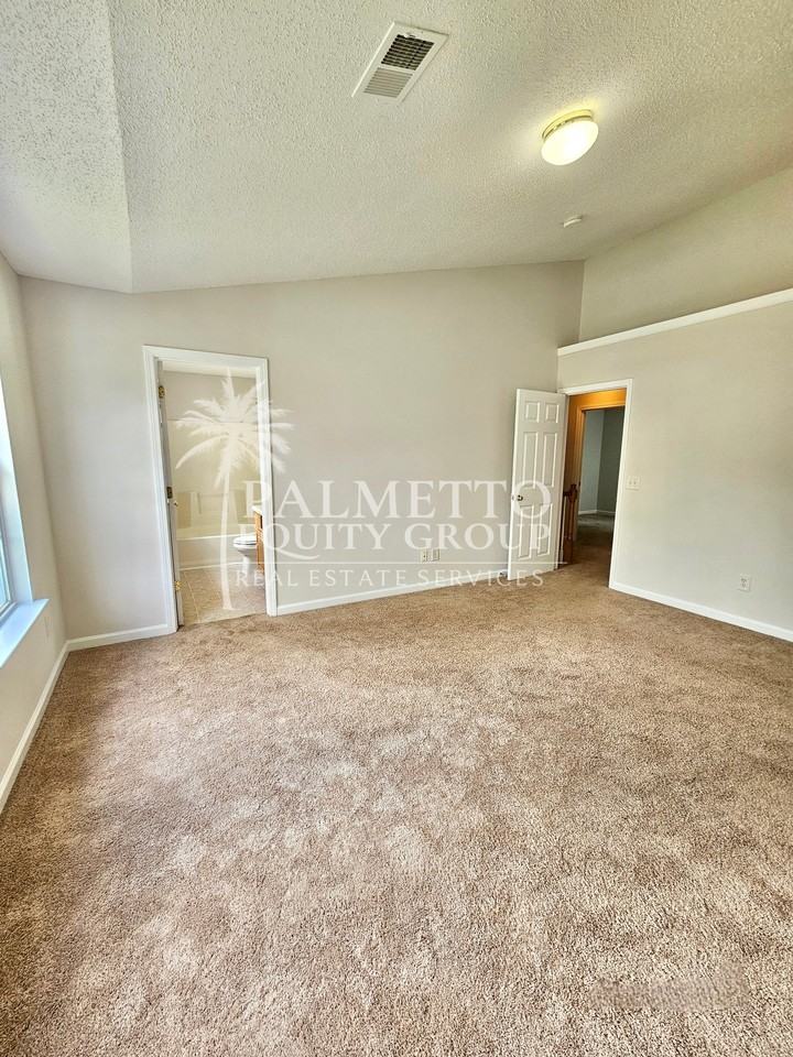 5715 River Glen Dr - Photo 6 of 17