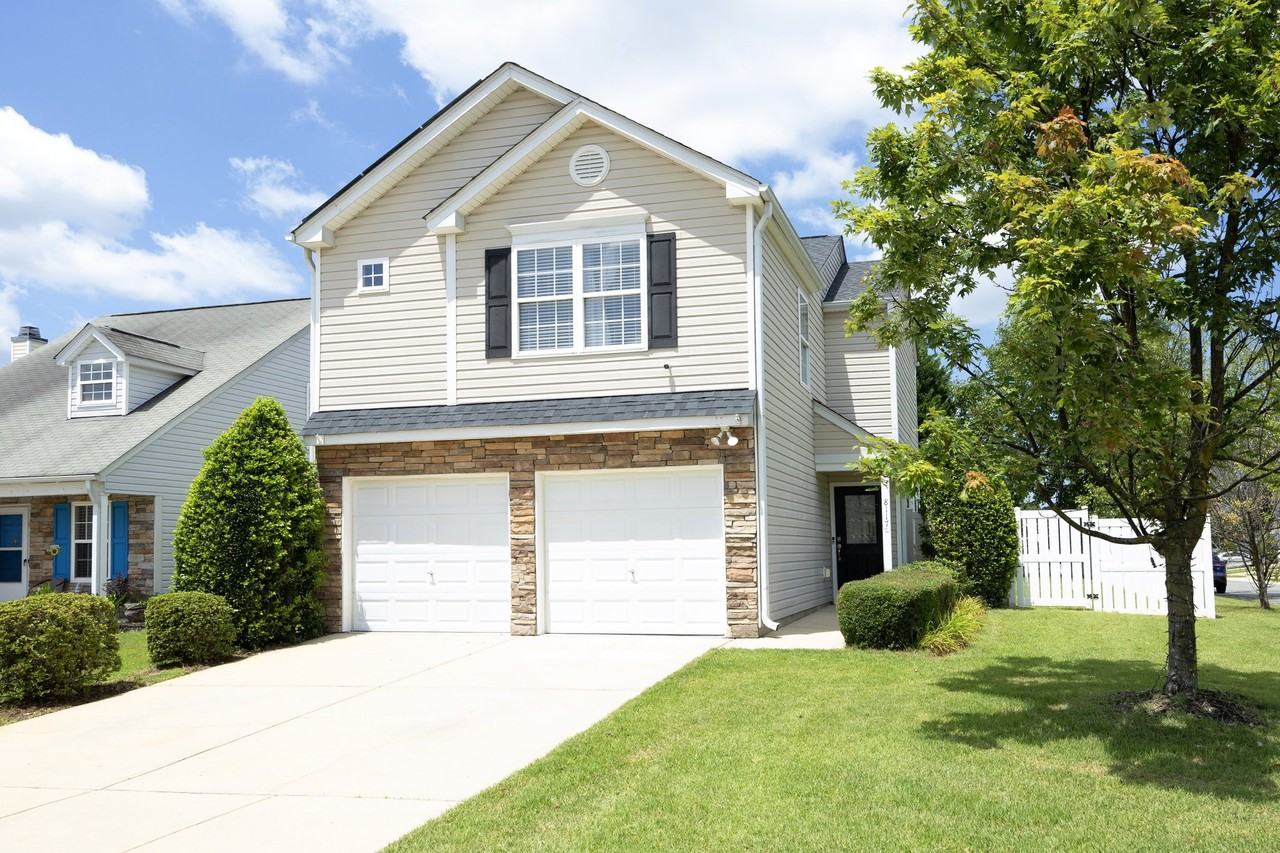 8117 Bright Oak Trl