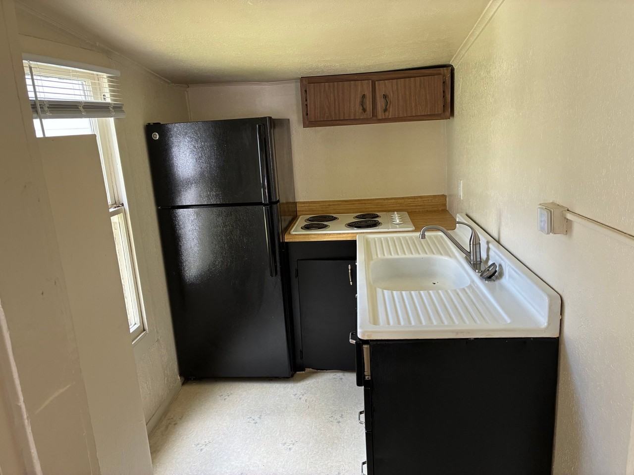 714 Railroad Ave W. #1 - Photo 5 of 5