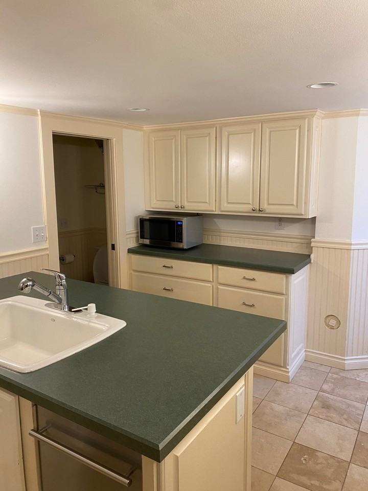 4508 Sw Atlantic St - Photo 2 of 15