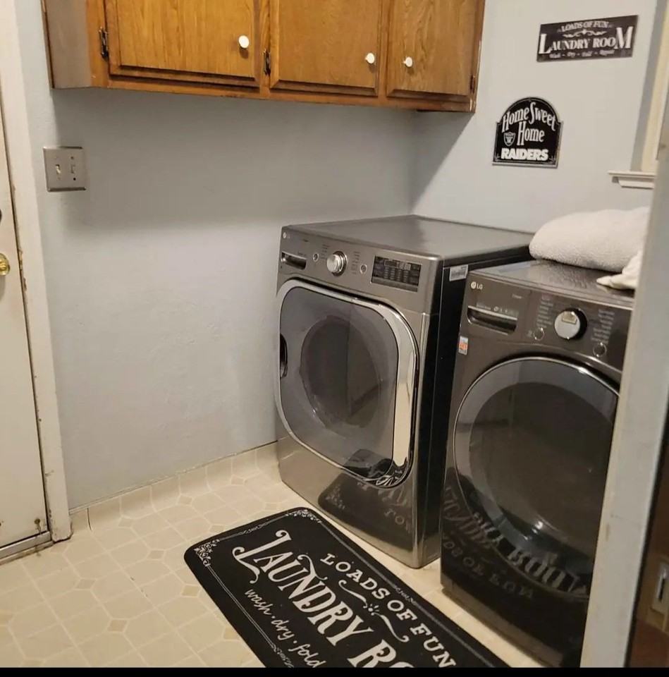 4405 Plantation Dr - Photo 5 of 8