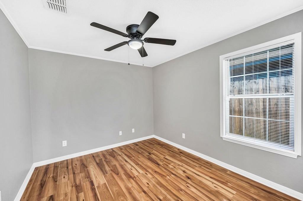 4513 Rolando Ave - Photo 7 of 14