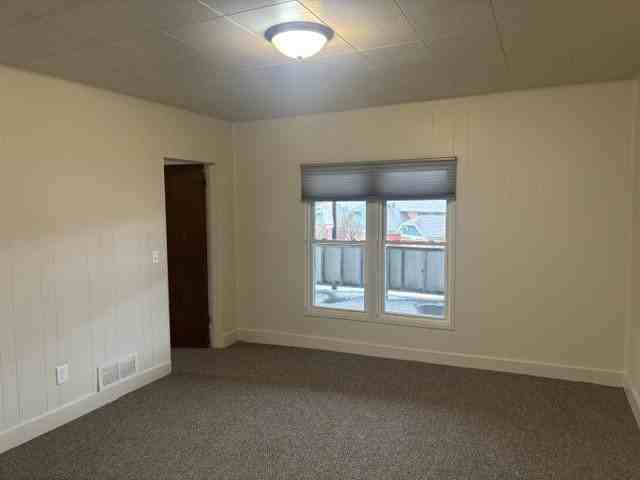 302 S Main St #1 - Photo 7 of 16