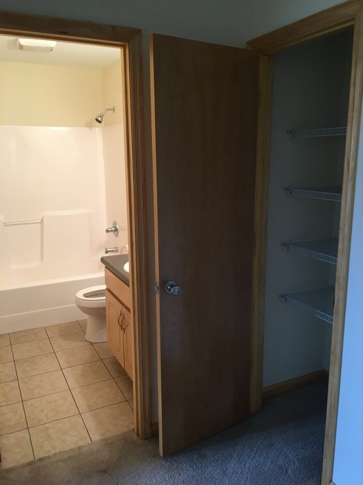 1532 Hills Chapel Rd - Photo 5 of 12