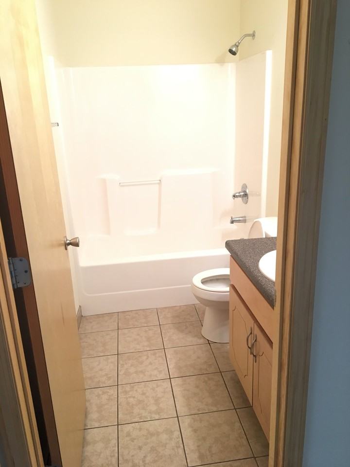 1532 Hills Chapel Rd - Photo 6 of 12