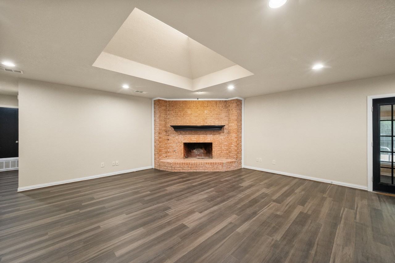 3120 Lafayette St - Photo 3 of 13