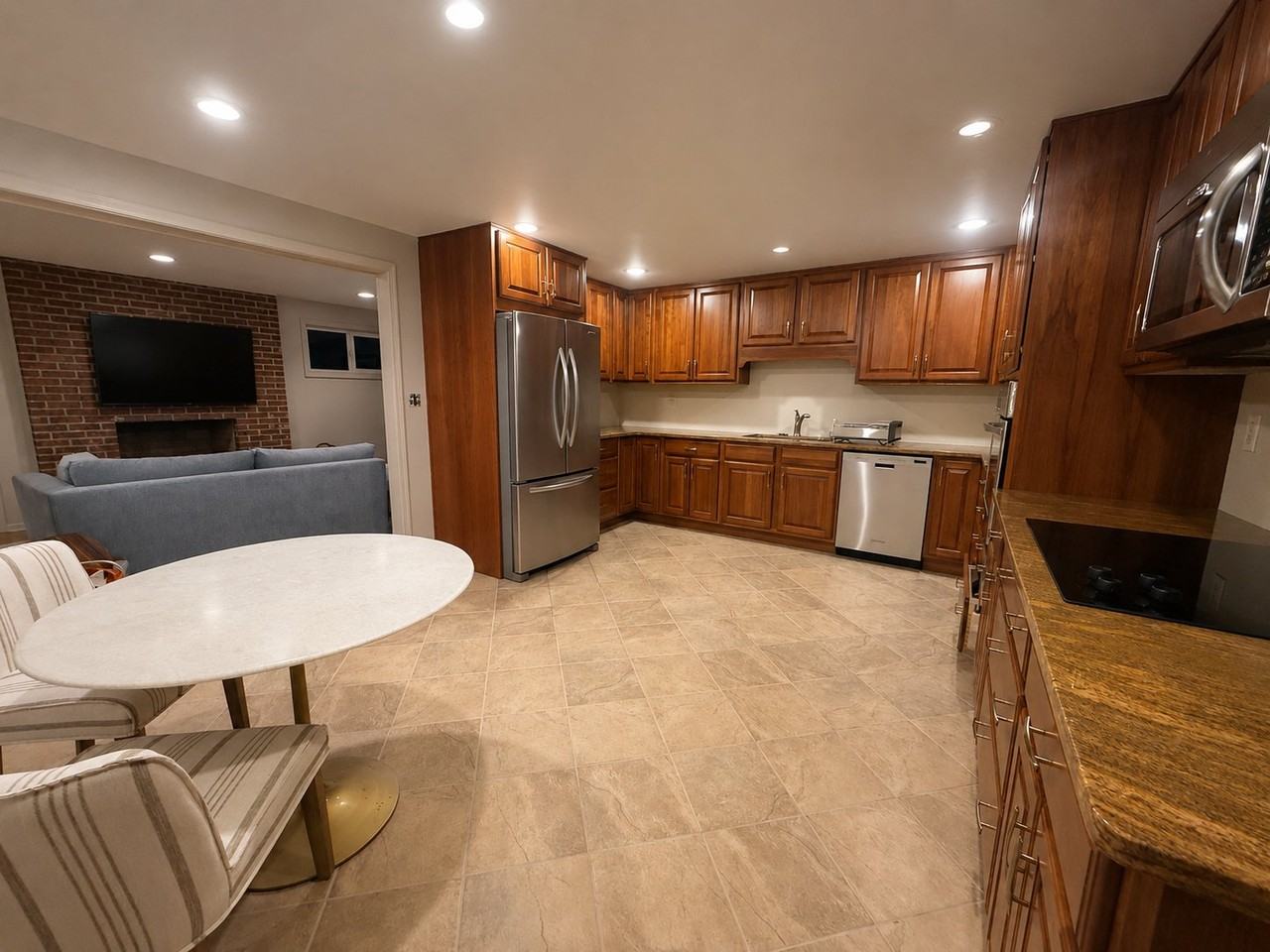 2760 Caraway Dr #1 - Photo 4 of 14