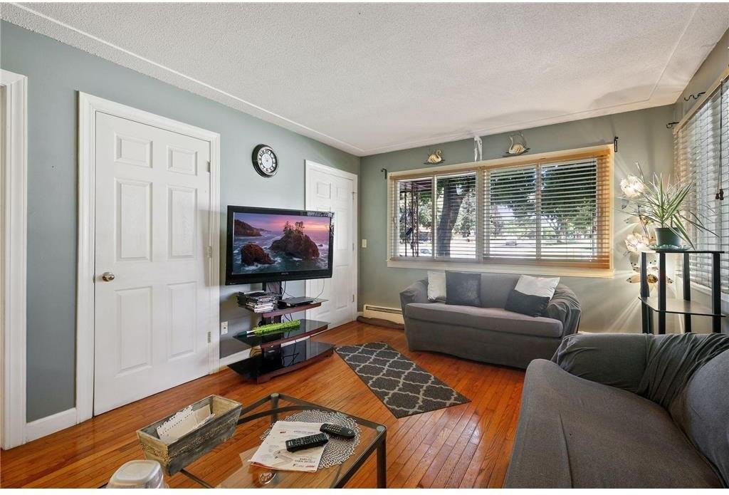 3829 Lake Drive Ave N - Photo 6 of 15