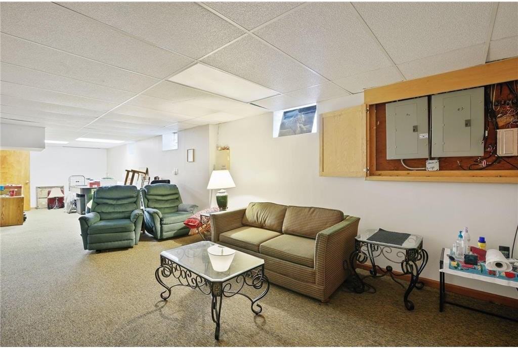 3829 Lake Drive Ave N - Photo 7 of 15