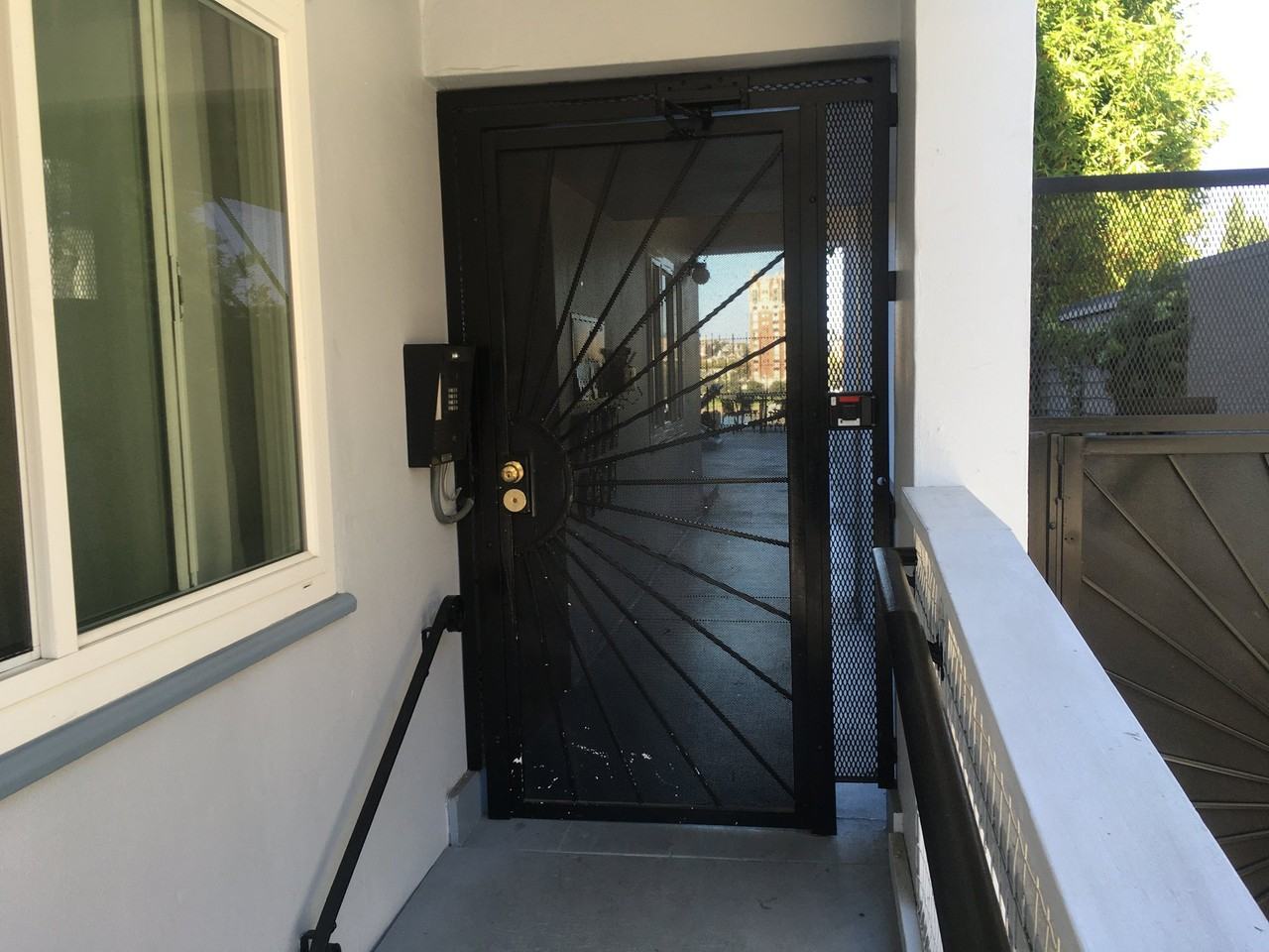411 Wayne Ave #1 - Photo 2 of 12