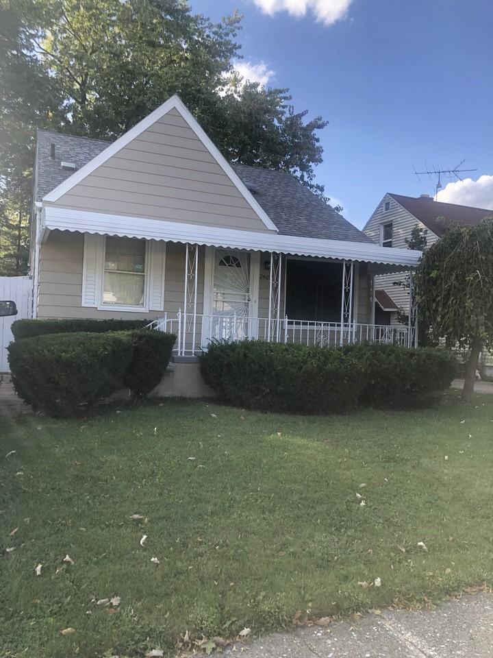 7409 Grandville Ave #NA - Photo 4 of 15