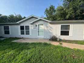 114 Blaine St - Photo 1 of 1