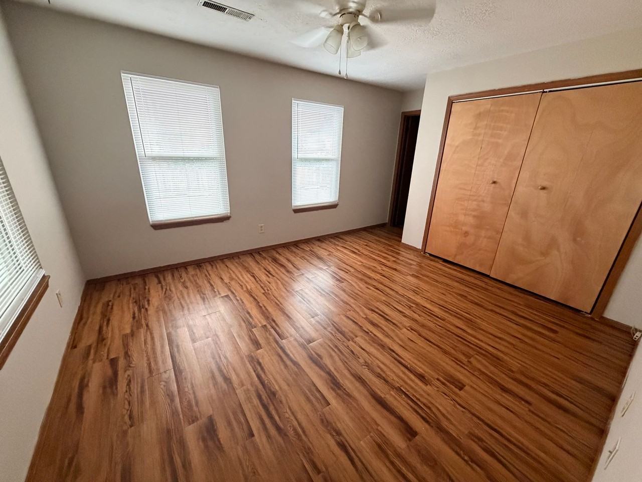 a1030wal - Photo 6 of 20