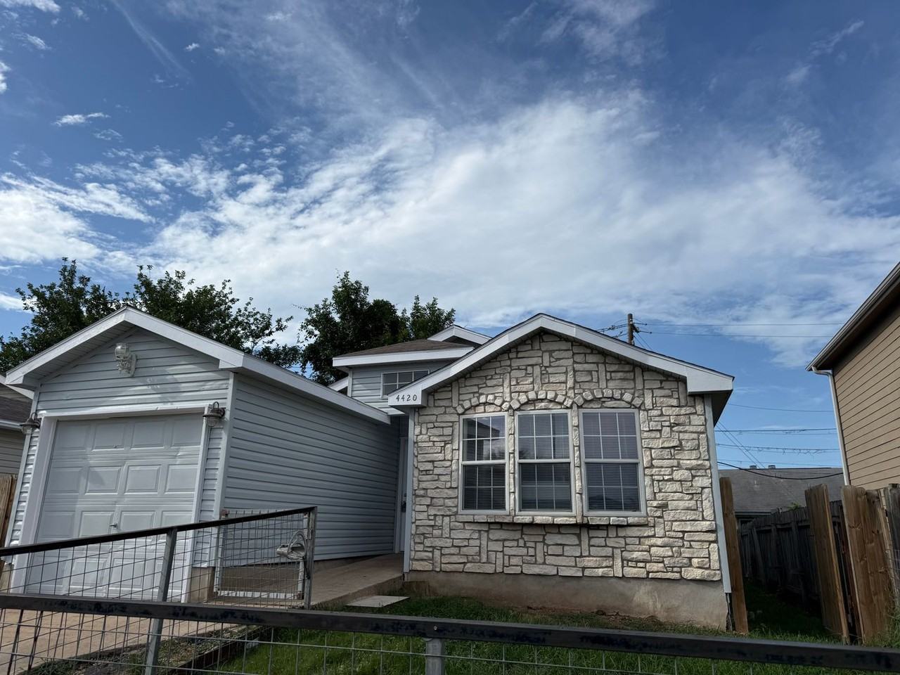 4420 Magin Meadow Dr - Photo 2 of 23