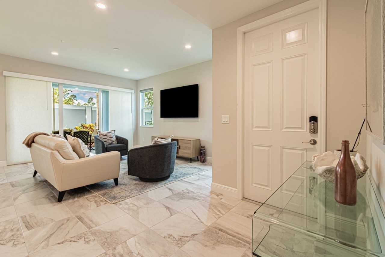 2658 Seychelles Cir - Photo 3 of 48