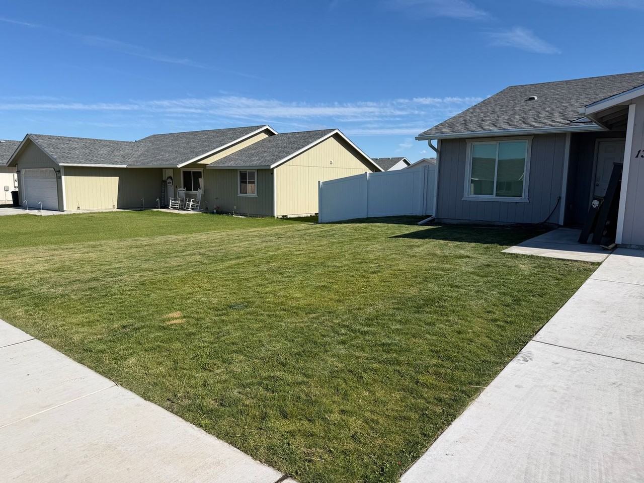 1321 W Polo Ridge Dr - Photo 2 of 18