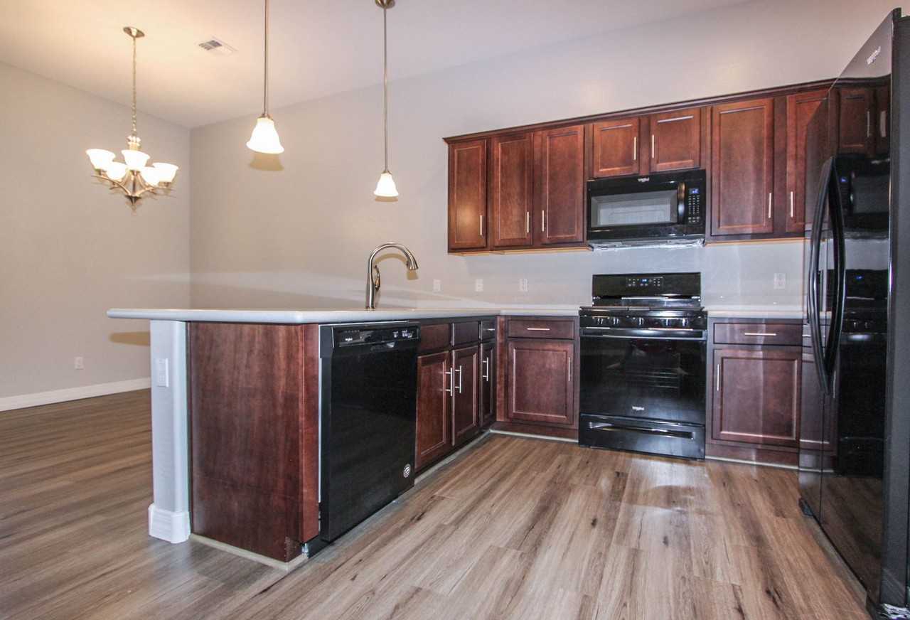 6372 E Endicott Way - Photo 7 of 23