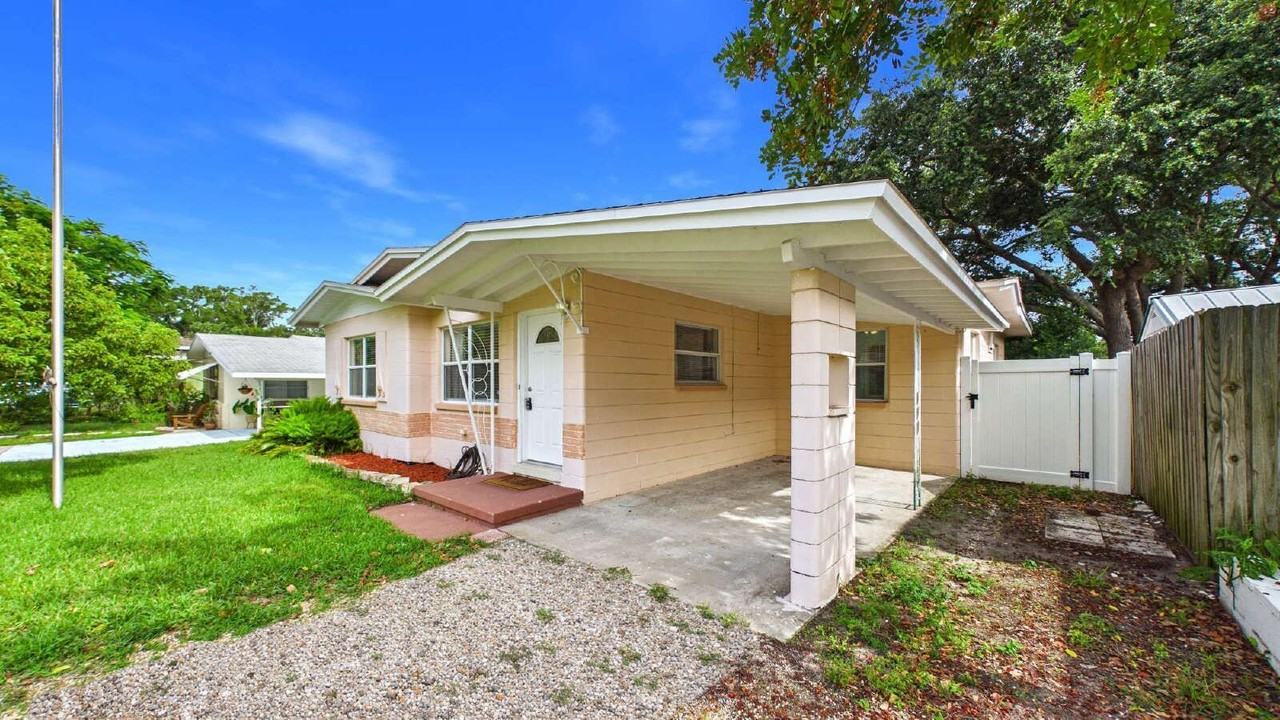5261 48th Ter N - Photo 5 of 28