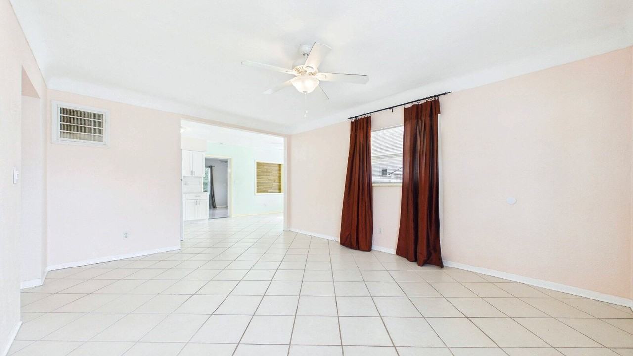 5261 48th Ter N - Photo 7 of 28