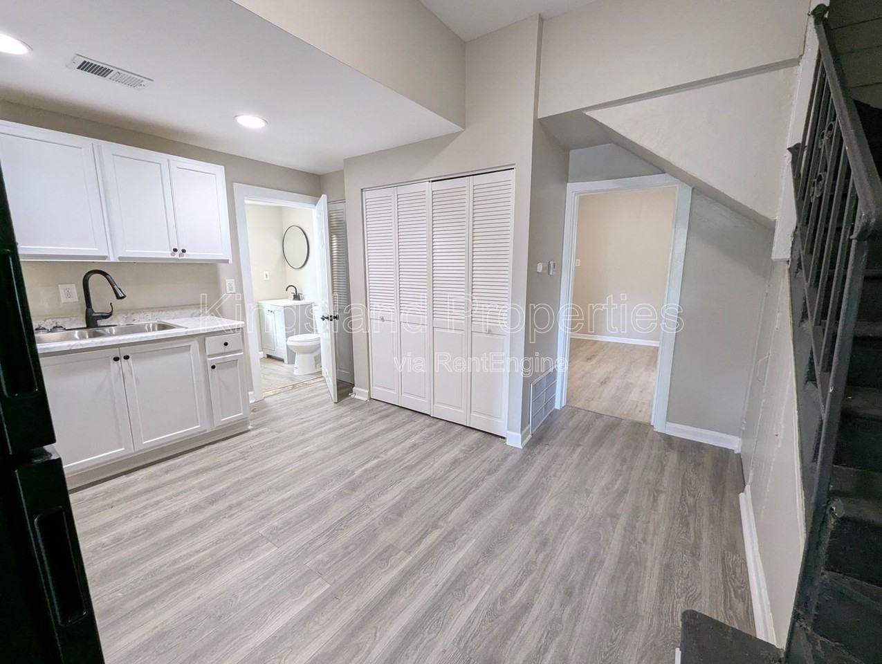 5612 Hodiamont Ave - Photo 4 of 17