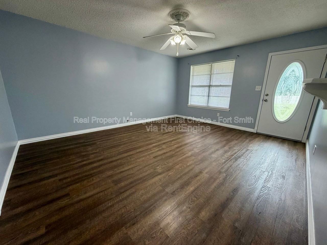 3 Cowden Ct - Photo 7 of 37