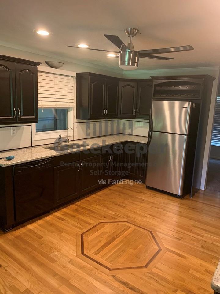 216 Ginger Cake Rd - Photo 7 of 21
