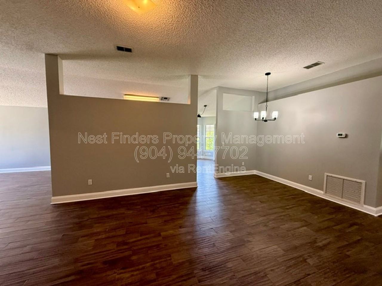 3139 Mountain Ash Road East - Photo 5 of 34