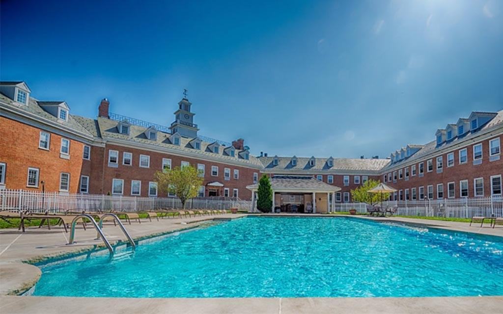 Spaxalaya 650 Park LLC - Photo 2 of 4