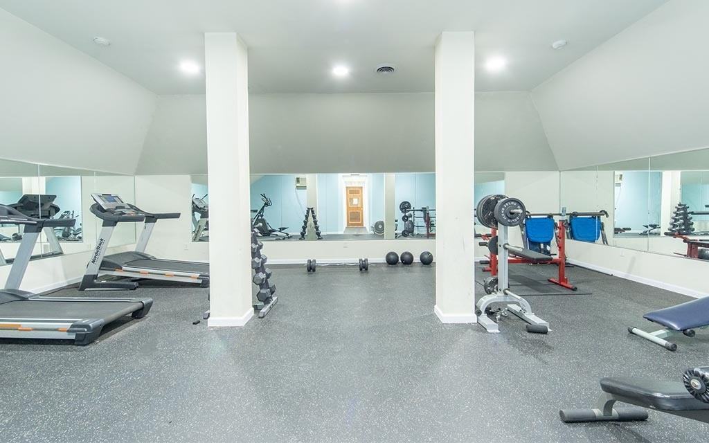 Spaxalaya 650 Park LLC - Photo 4 of 4