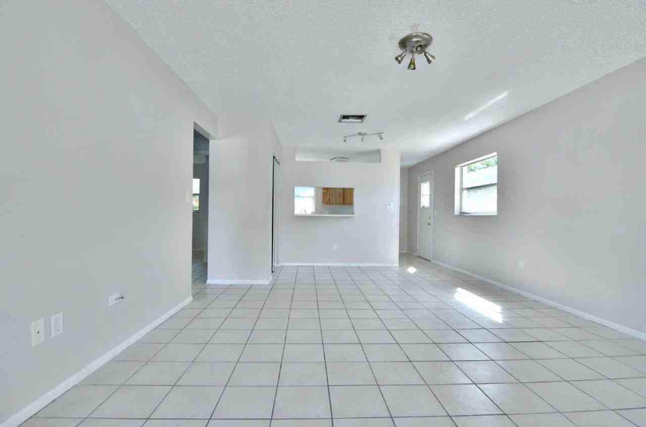 15648 Morgan St #B - Photo 2 of 19